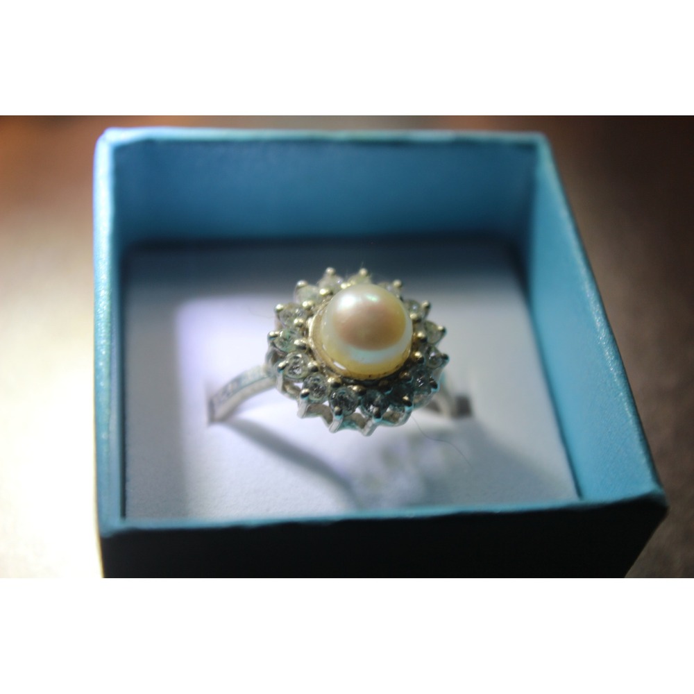 VTG RussianSterling Pearl Halo Sunburst Cocktail Ring Size 8.25